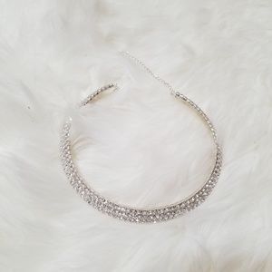 Neck choker
